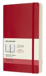 Ежедневник Moleskine 2019 (средний, красный, мягкая обложка)