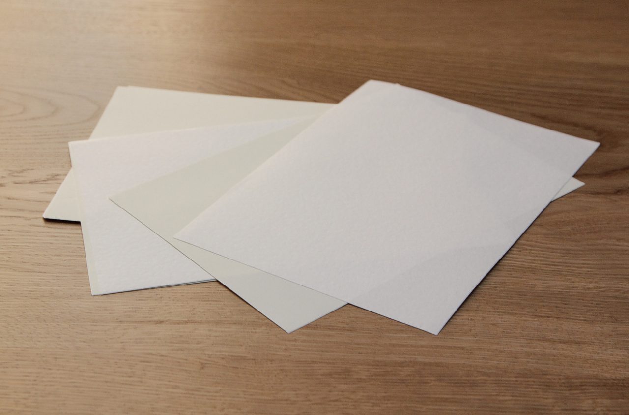 Бумага е. Бумага. Плотная бумага для рисования. Рисовальная бумага. Обычная бумага.