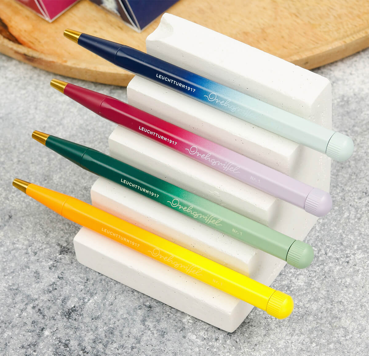 Ручка Leuchtturm1917 Drehgriffel Gradient Edition з унікальним градієнтом