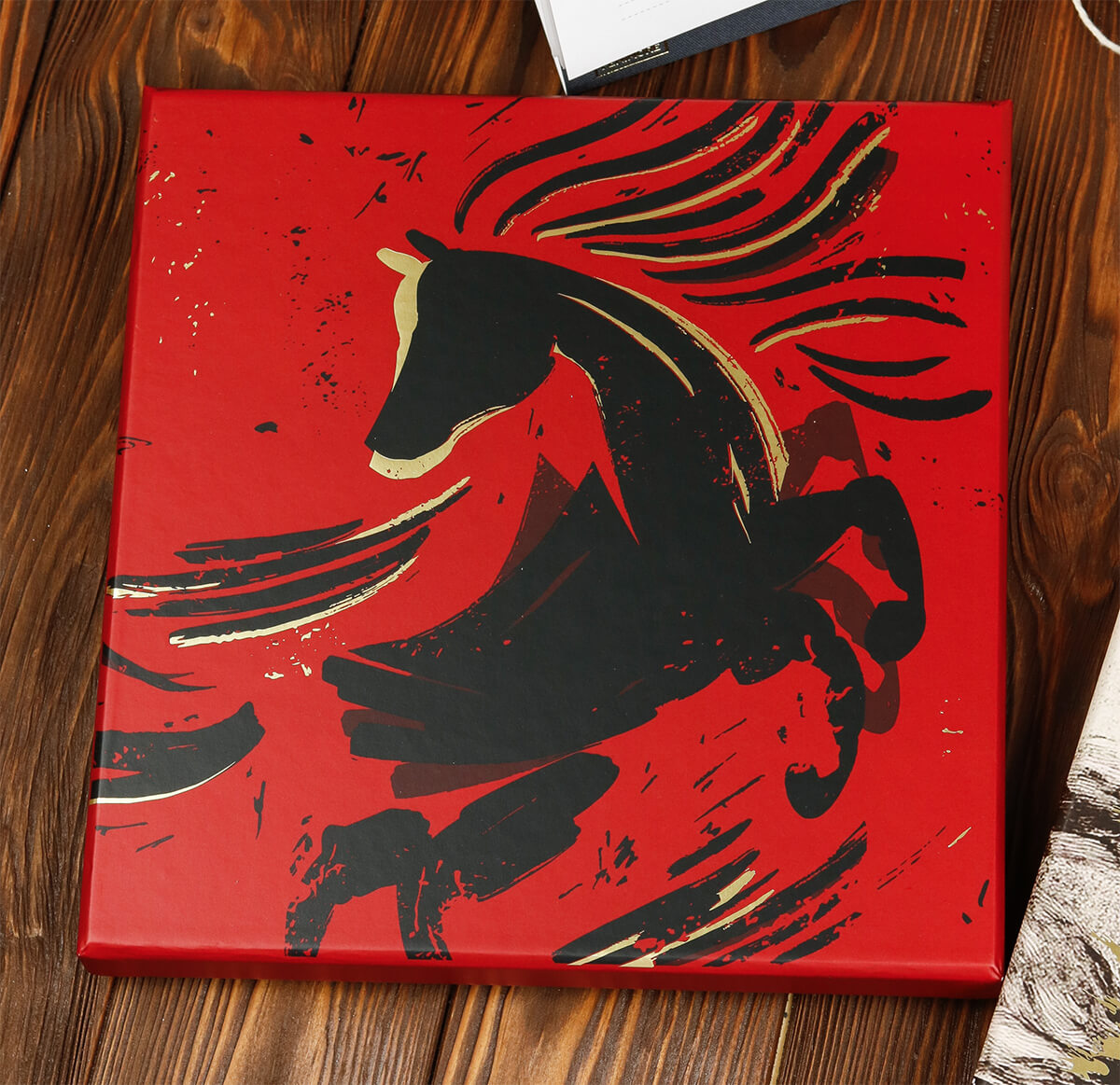 Подарунковий набір Moleskine Year of the Horse з блокнотом і олівцями