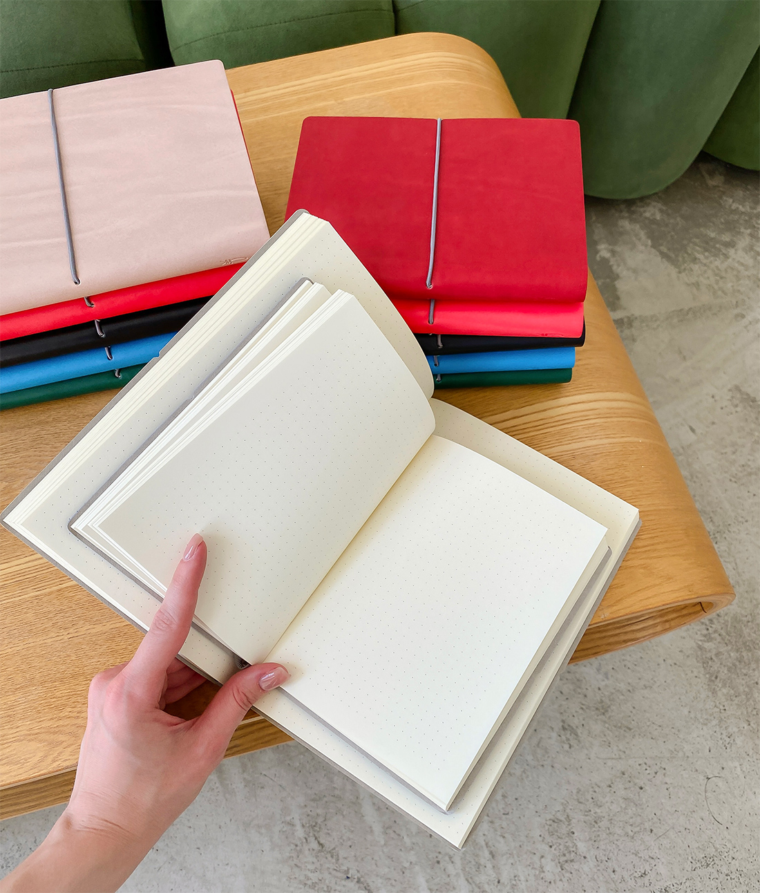 Сторінки в крапку