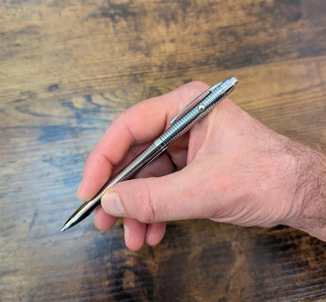 Fisher Space Pen Shuttle автоматична ручка з хромованим корпусом