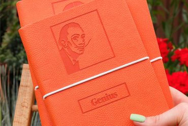 Сліпе тиснення на блокноті Ciak