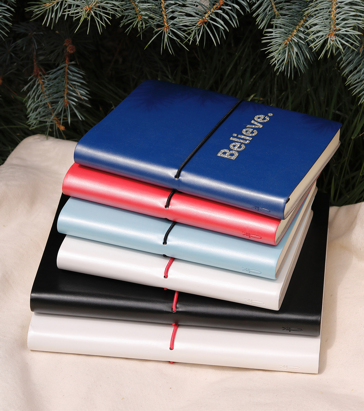 Напис на блокнотах Ciak, зроблений на виробництві у Флоренції