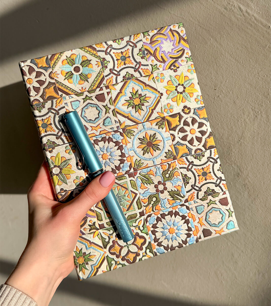 блокнот Paperblanks Португальська плитка у руці з ручкою Lamy