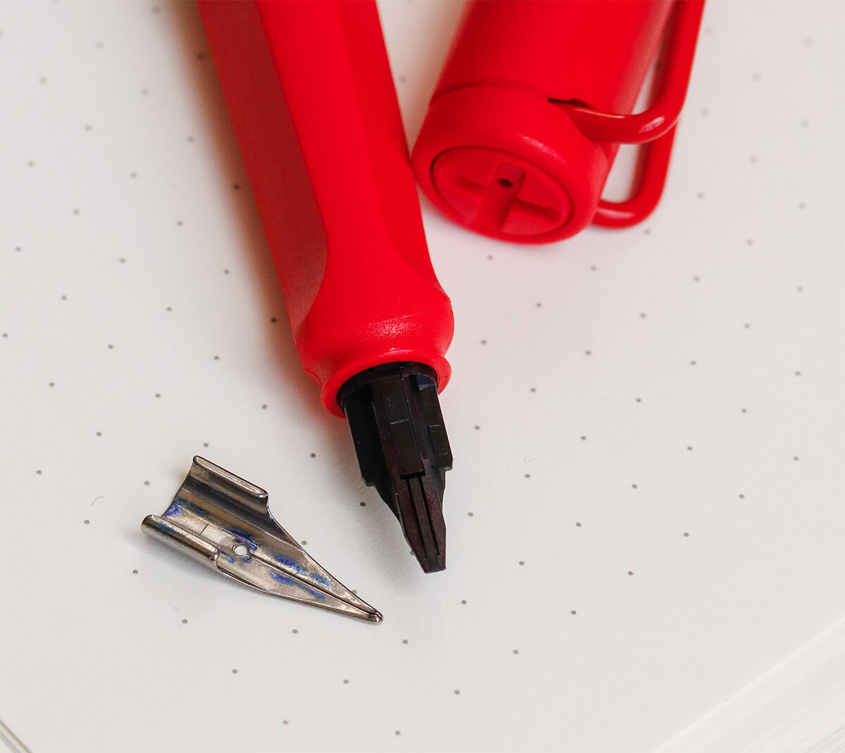 Змінне перо ручки Lamy Safari