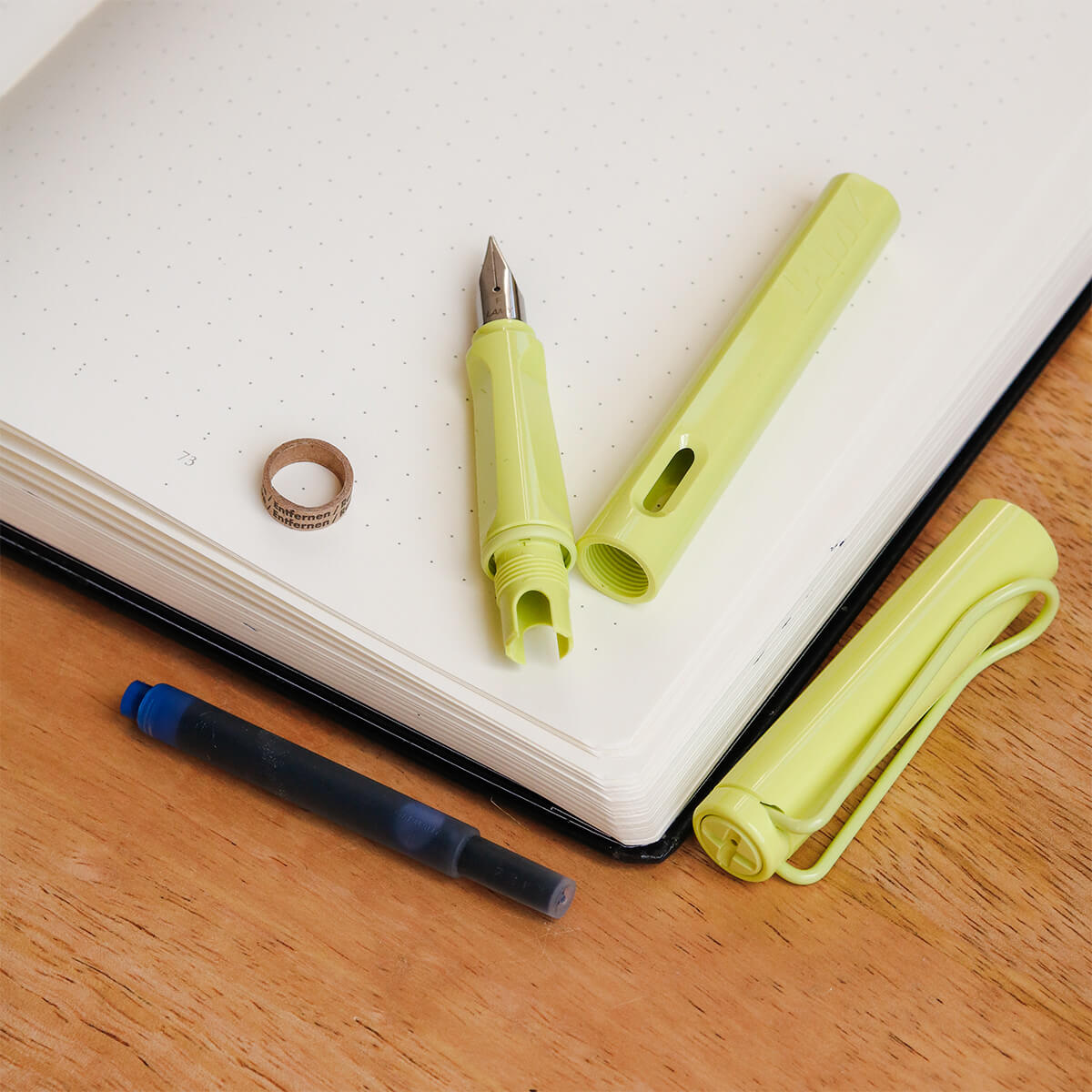 Lamy Safari з картриджем
